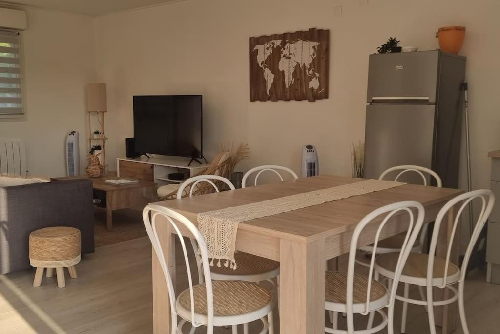 Maison Au Calme Entre Collegues Ou Famille - La Boheme - Saint-Seurin-sur-l'Isle Εξωτερικό φωτογραφία